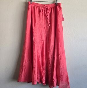 Metrowear Y2k Boho Style Maxi Skirt Coral Red NWT Size Large